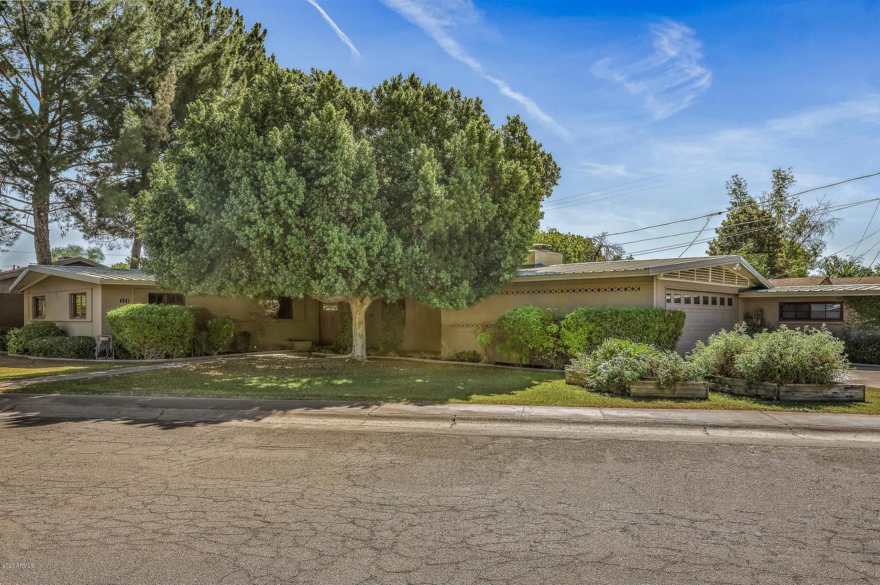 321 E Aepli Dr., Tempe, AZ 85282