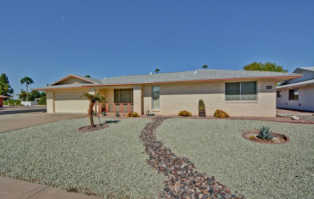 19802 N Willow Creek Cir., Sun City, AZ 85373