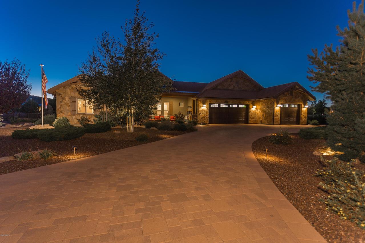 3800 Fallen Oak Dr., Prescott, AZ 86305