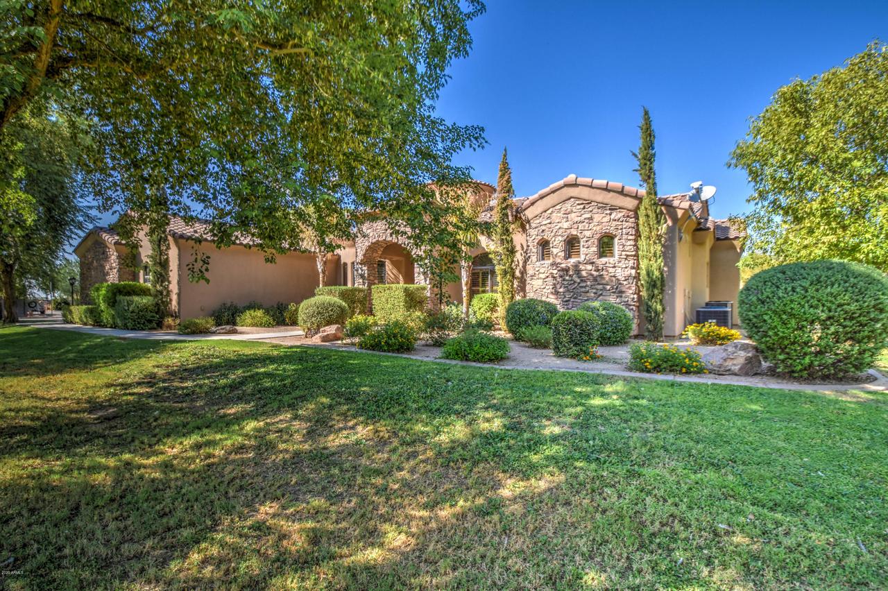 6227 S 154th St., Gilbert, AZ 85298