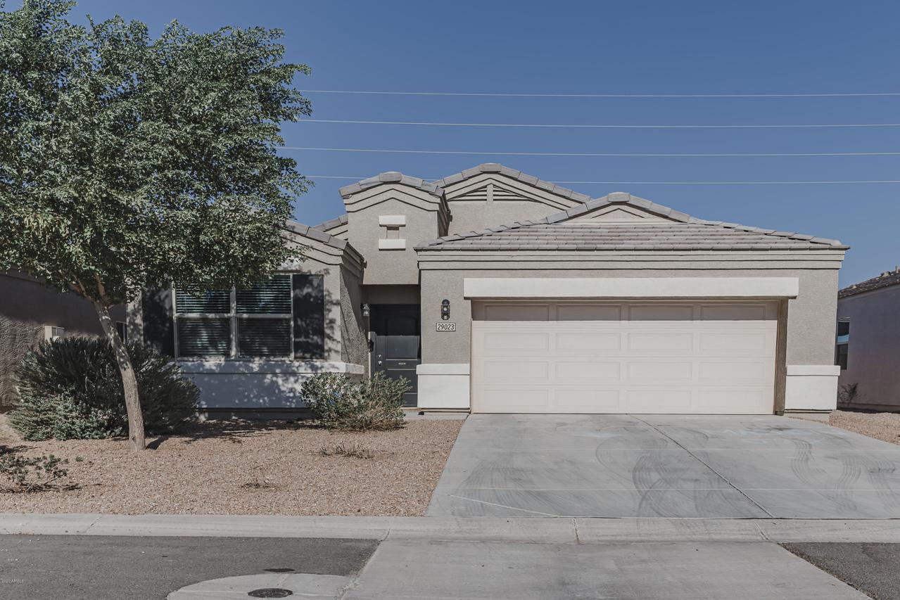 29023 N Fire Agate Rd., San Tan Valley, AZ 85143