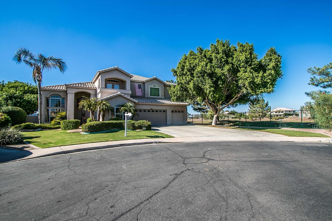 1893 W San Angelo St., Gilbert, AZ 85233