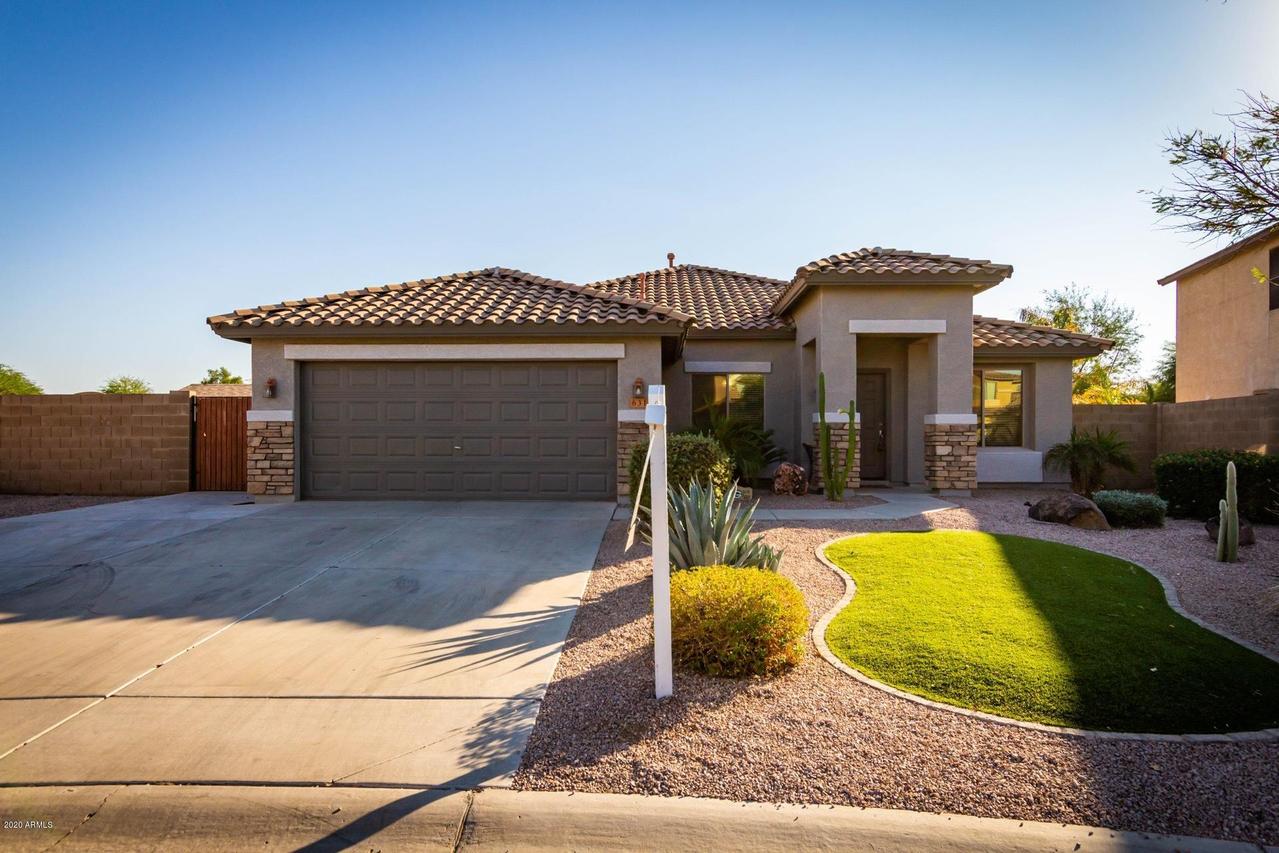 631 W Corriente Ct., San Tan Valley, AZ 85143