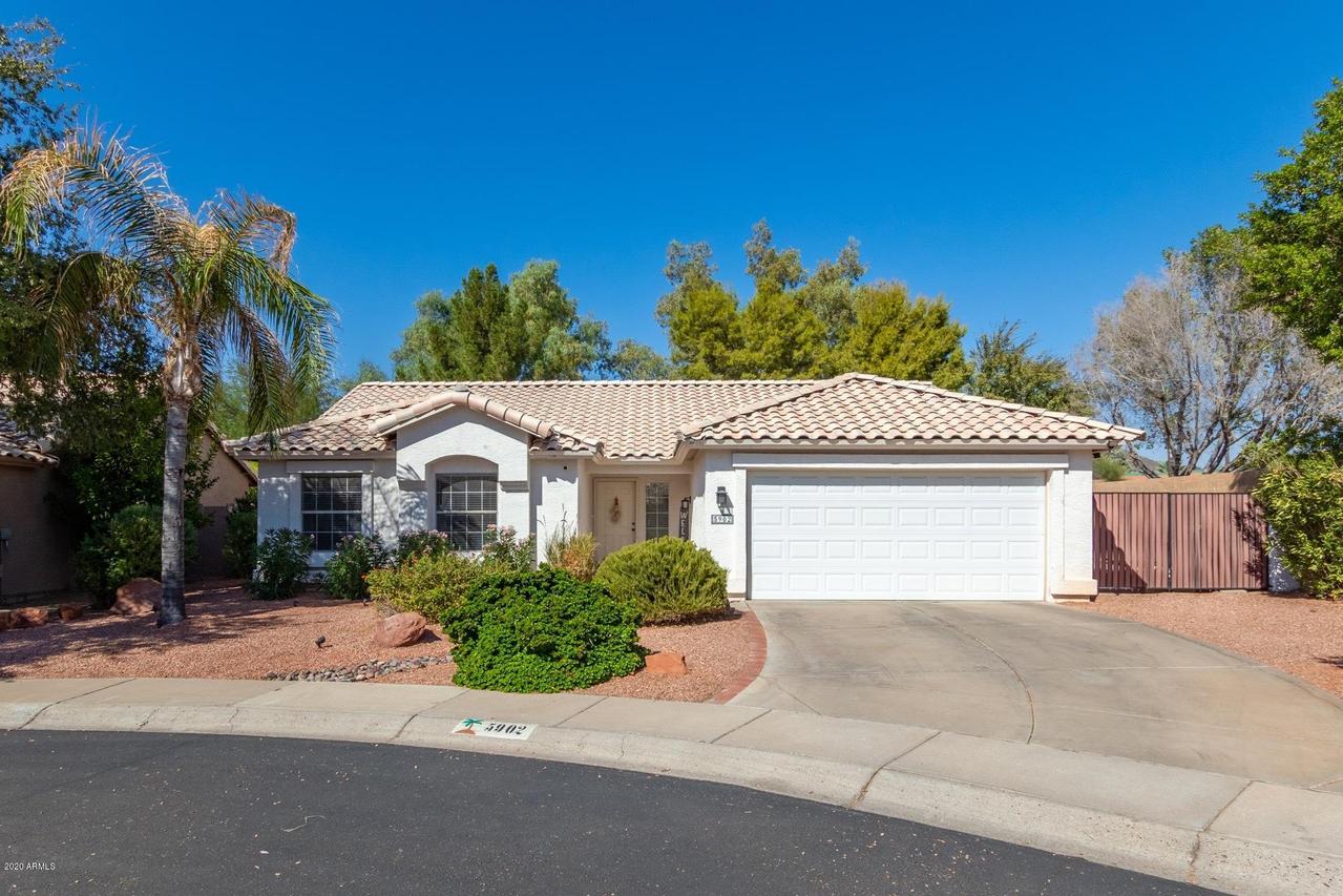 5902 W Blackhawk Dr., Glendale, AZ 85308