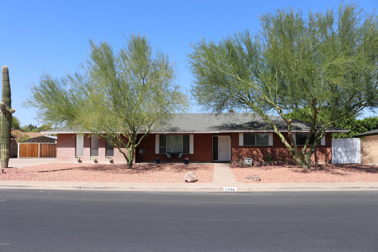 1746 E Greenway St., Mesa, AZ 85203