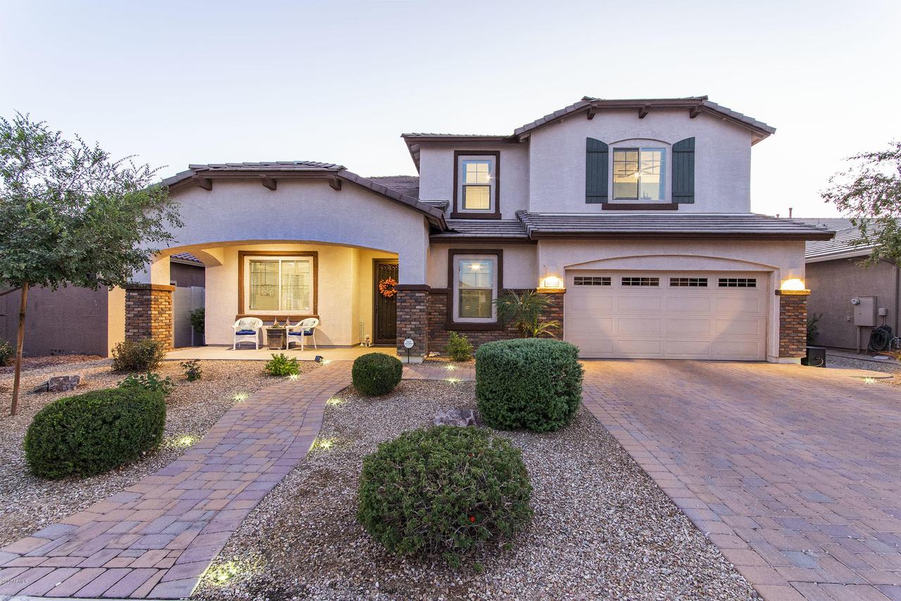 4930 S Leisure Way, Gilbert, AZ 85298