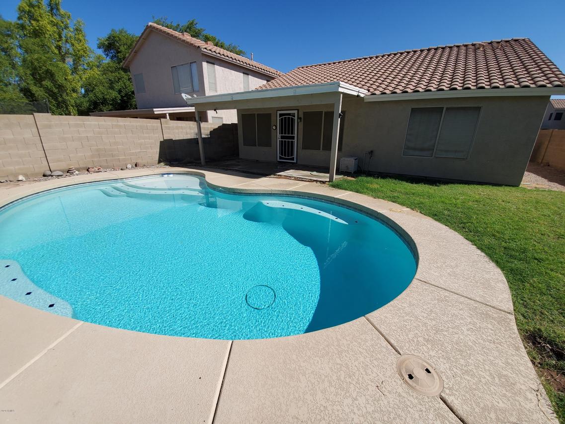 2120 S Comanche Dr., Chandler, AZ 85248