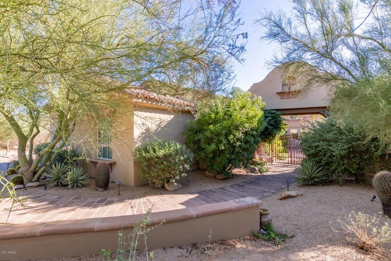9290 E Thompson Peak Pkwy. #431, Scottsdale, AZ 85255