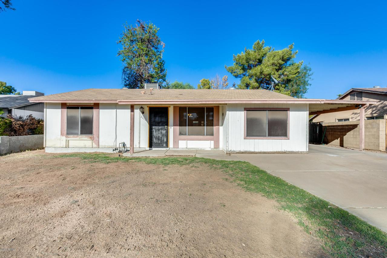 2208 W Curry St., Chandler, AZ 85224
