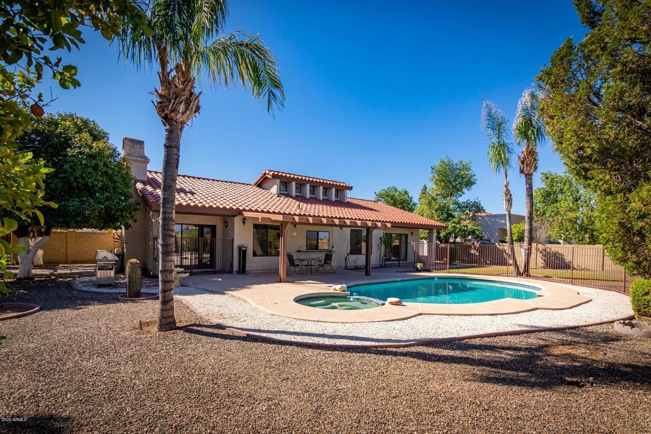 3240 E Fairbrook St., Mesa, AZ 85213