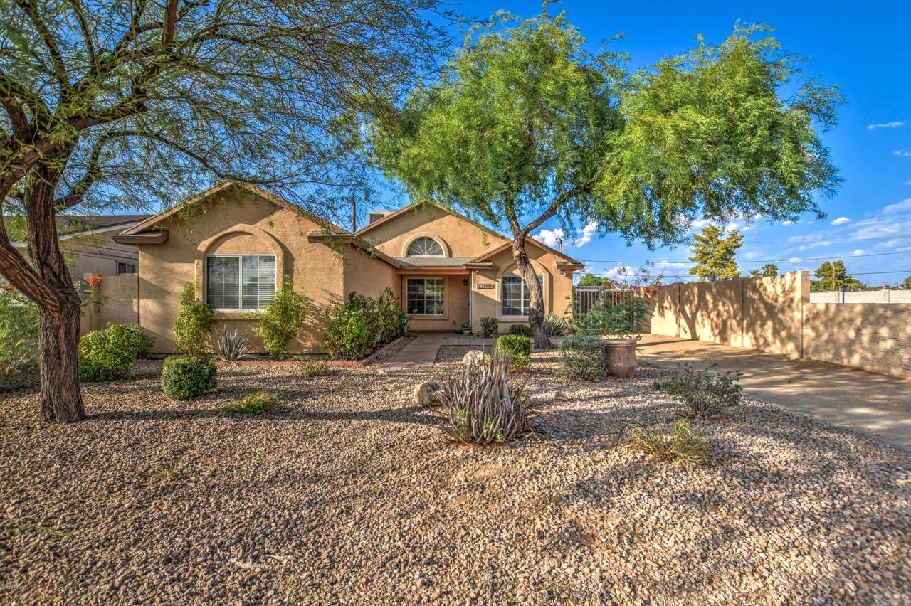 2848 E Campo Bello Dr., Phoenix, AZ 85032