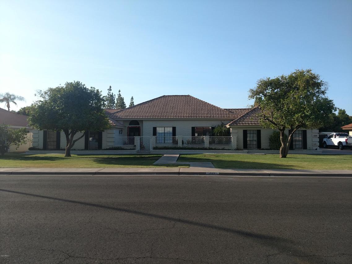 3341 E Fox St., Mesa, AZ 85213