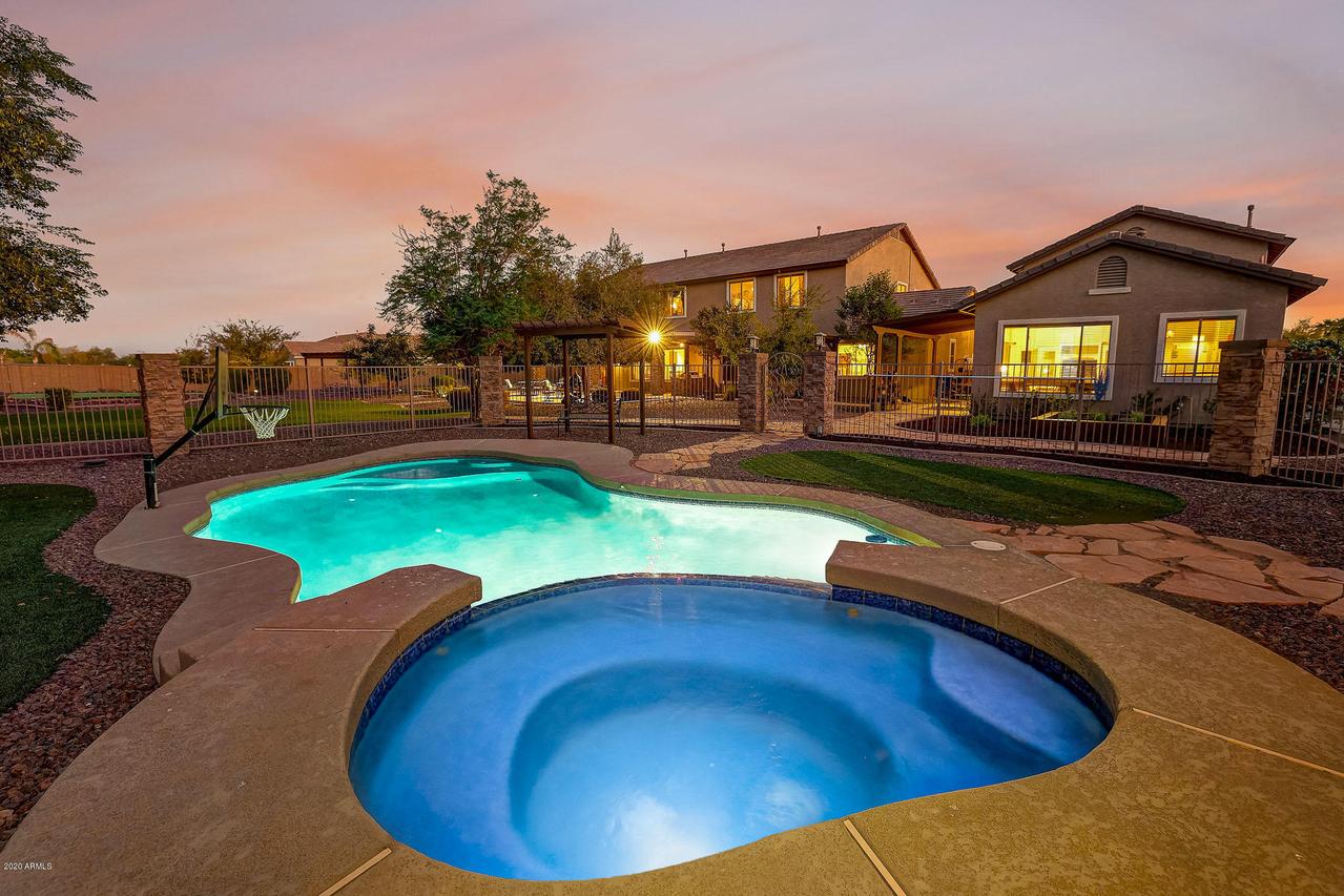 14370 W Christy Dr., Surprise, AZ 85379
