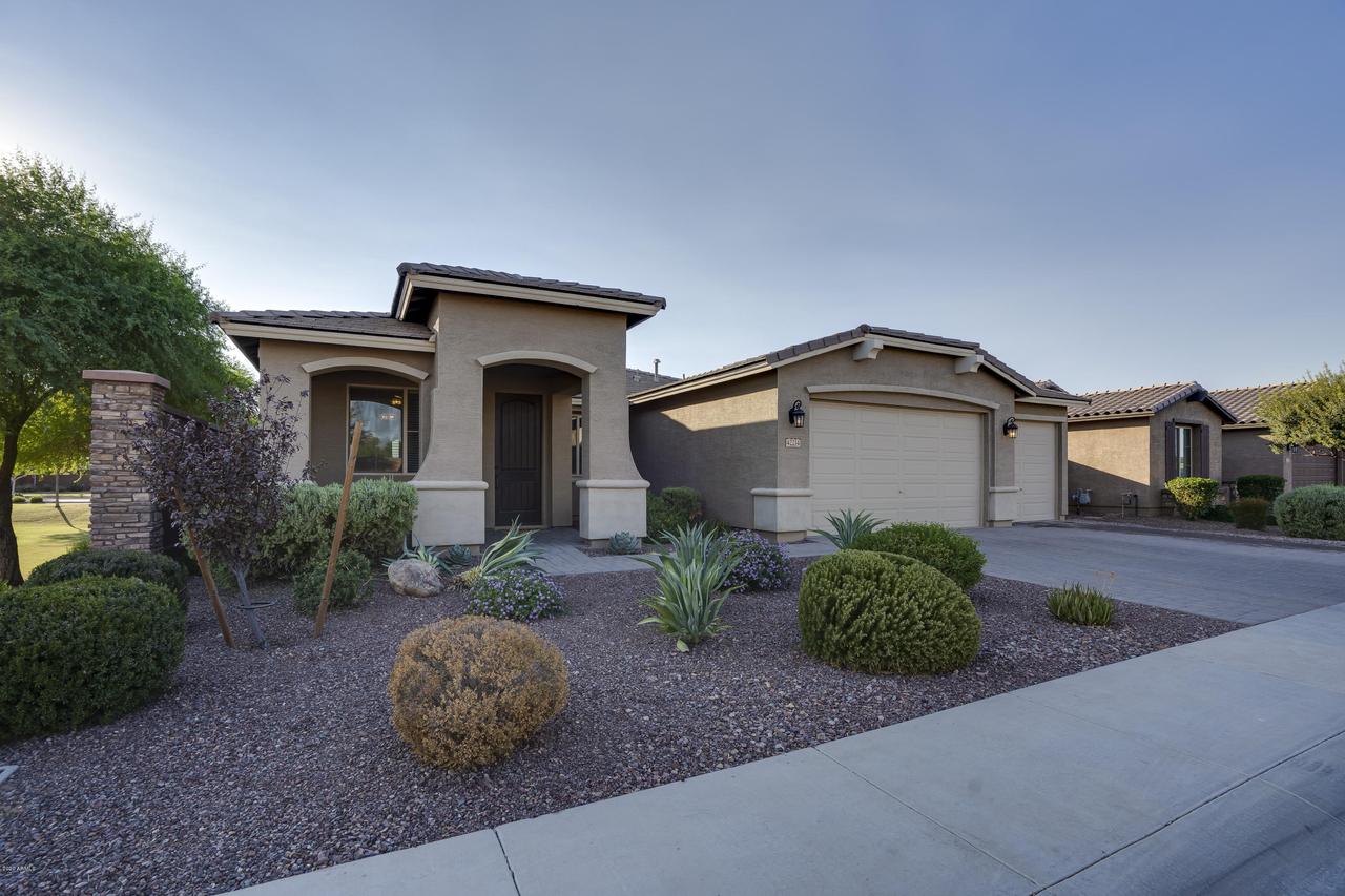 42214 N Ambrosio Dr., San Tan Valley, AZ 85140