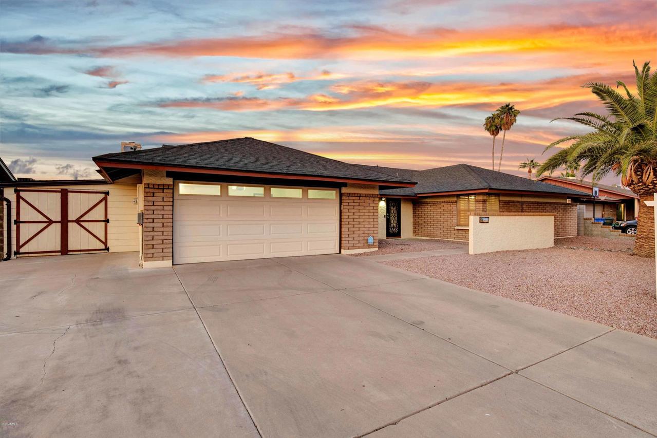 3944 W Campo Bello Dr., Glendale, AZ 85308