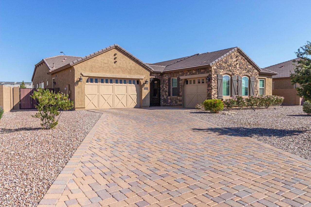 3981 S Granite Dr., Chandler, AZ 85286