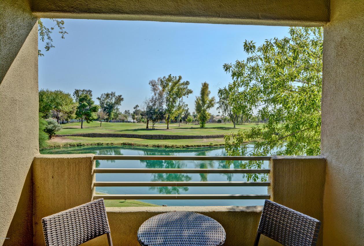 7401 W Arrowhead Clubhouse Dr. #2036, Glendale, AZ 85308