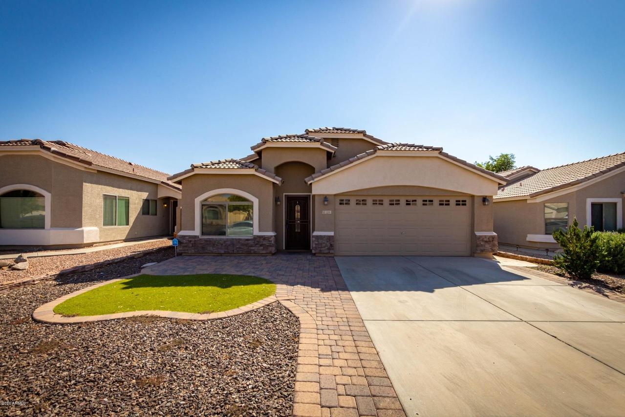 1255 E Elm Rd., San Tan Valley, AZ 85140