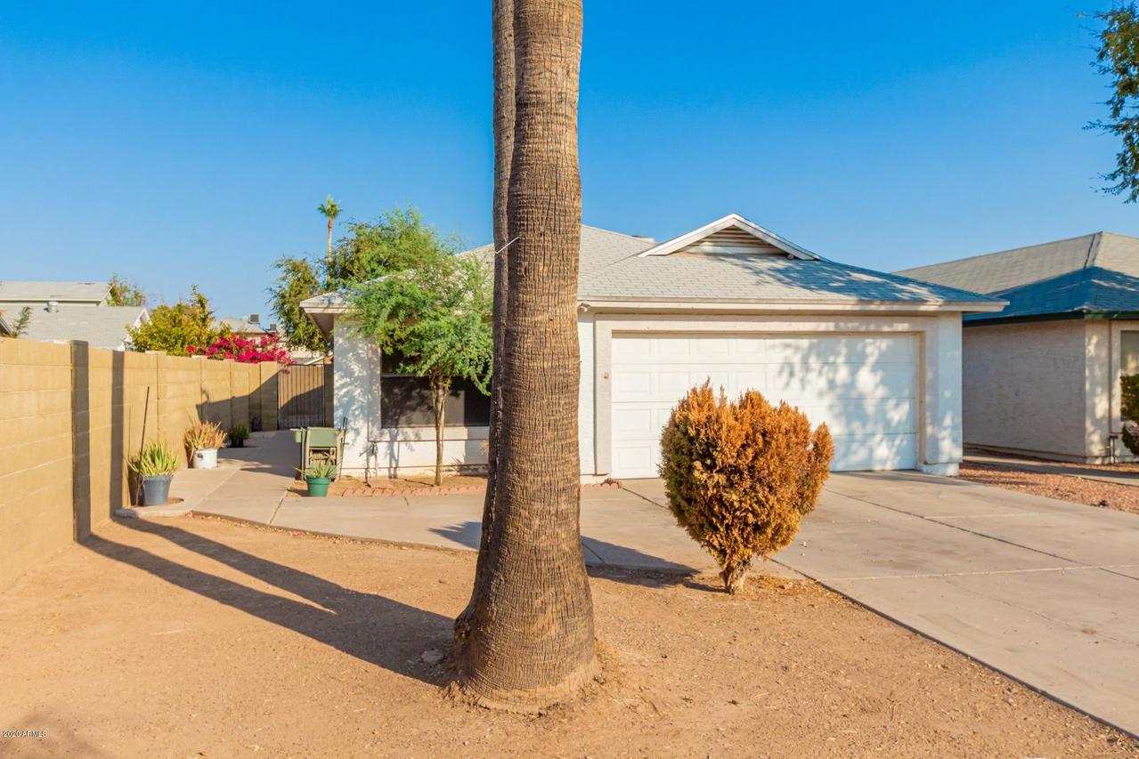 4009 N 88th Ave., Phoenix, AZ 85037