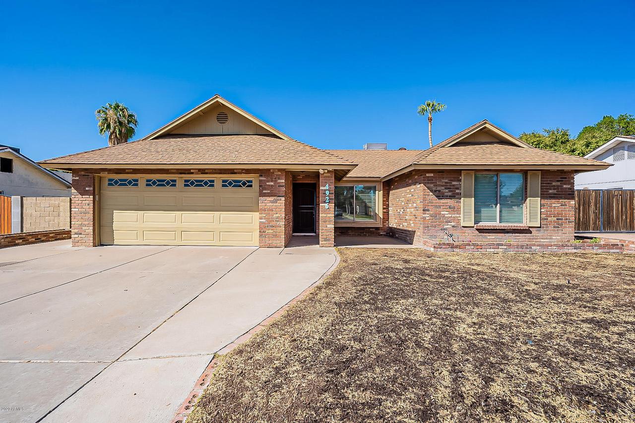 4926 E Enrose St., Mesa, AZ 85205