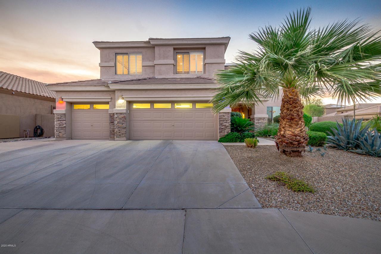 15690 N 175th Dr., Surprise, AZ 85388