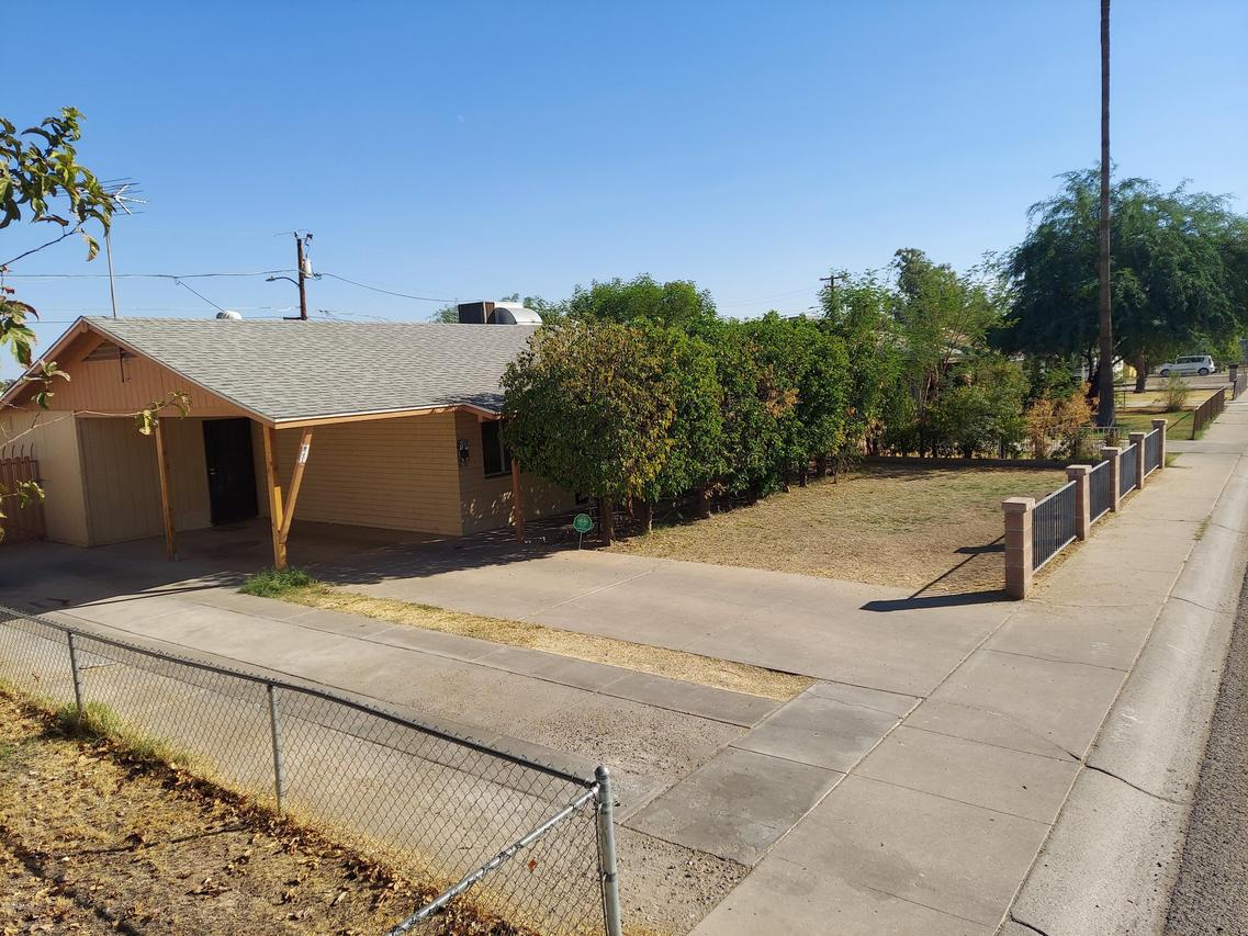 6731 N 53rd Ave., Glendale, AZ 85301
