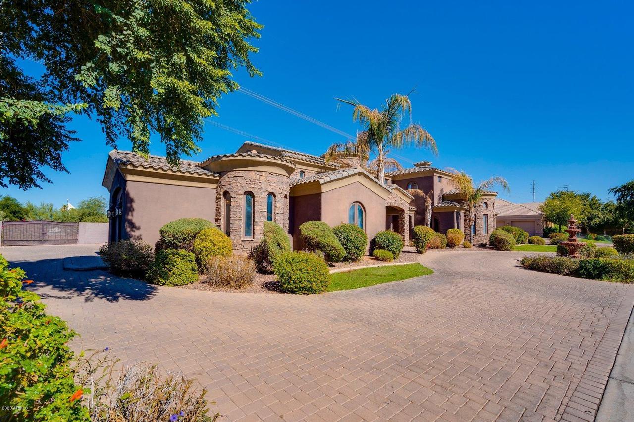 2430 E Vaughn Ave., Gilbert, AZ 85234