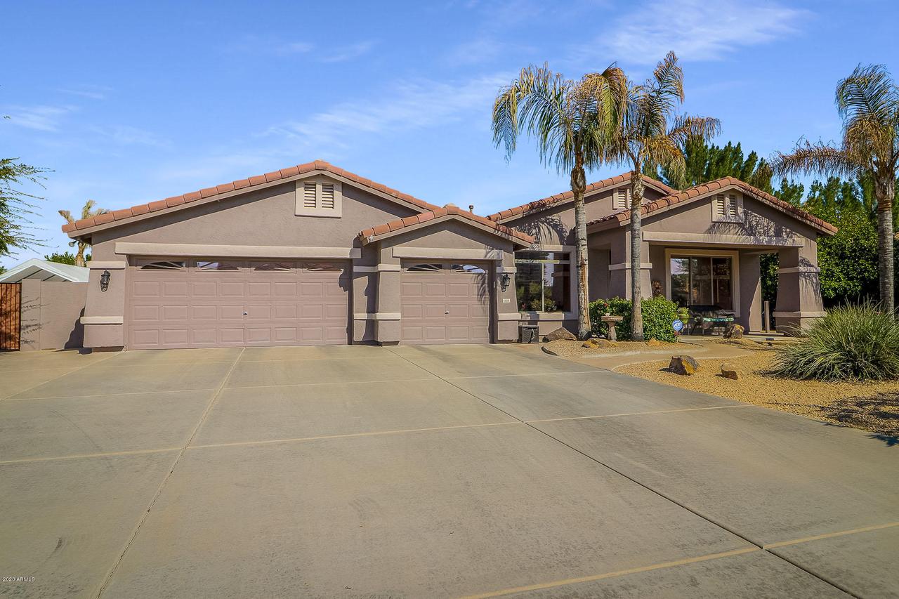 4654 E Downing Cir., Mesa, AZ 85205
