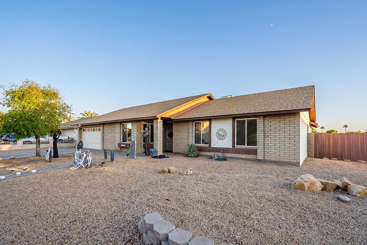 6427 W Garden Dr., Glendale, AZ 85304