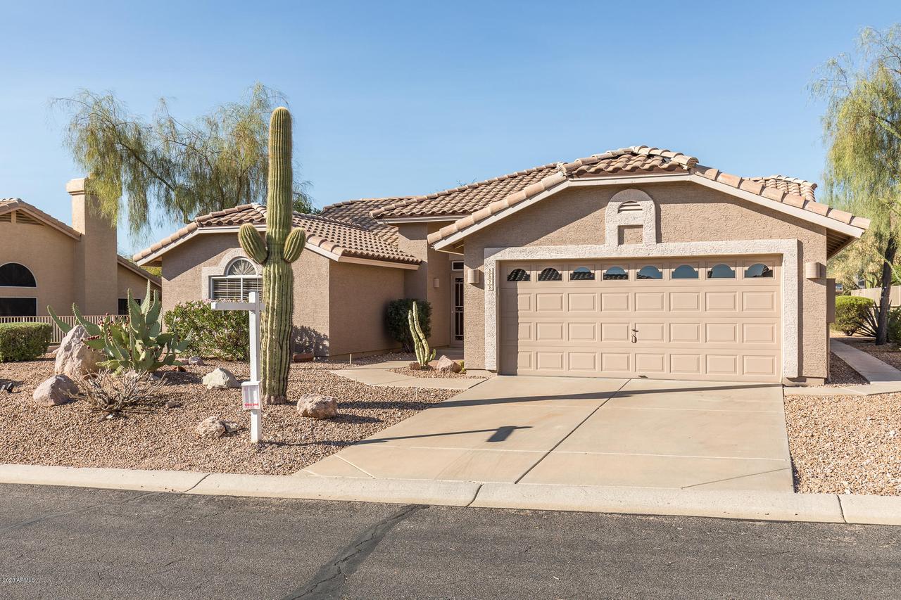 8878 E Saguaro Blossom Rd., Gold Canyon, AZ 85118