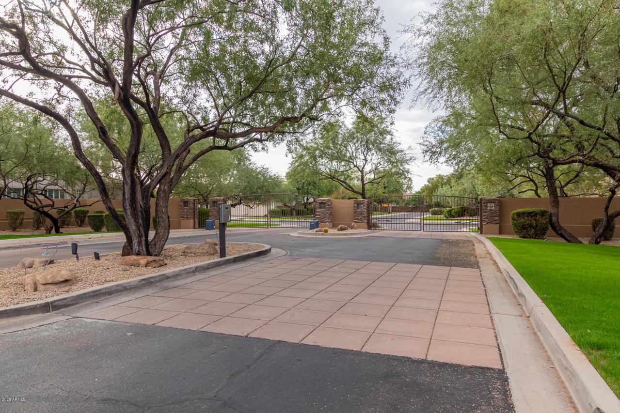 8163 E Mercer Ln., Scottsdale, AZ 85260
