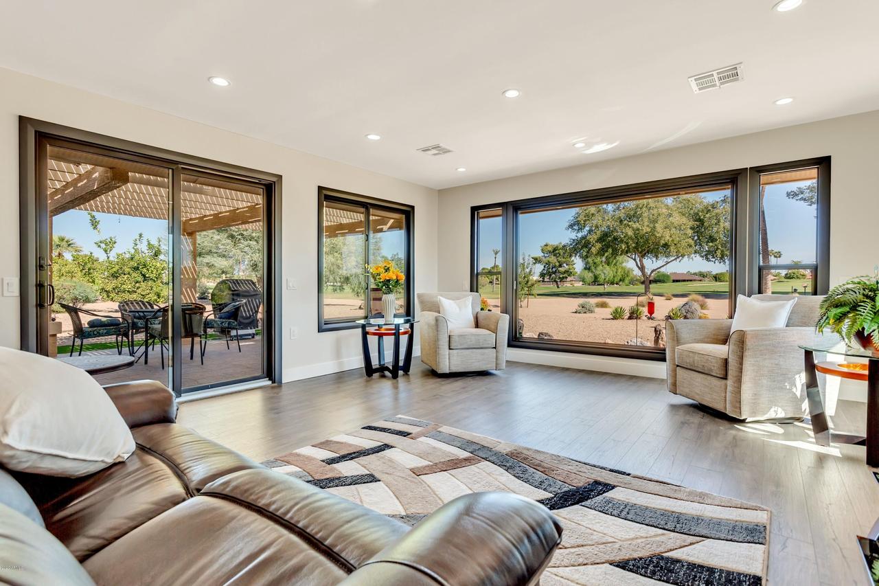 18609 N Welk Dr., Sun City, AZ 85373