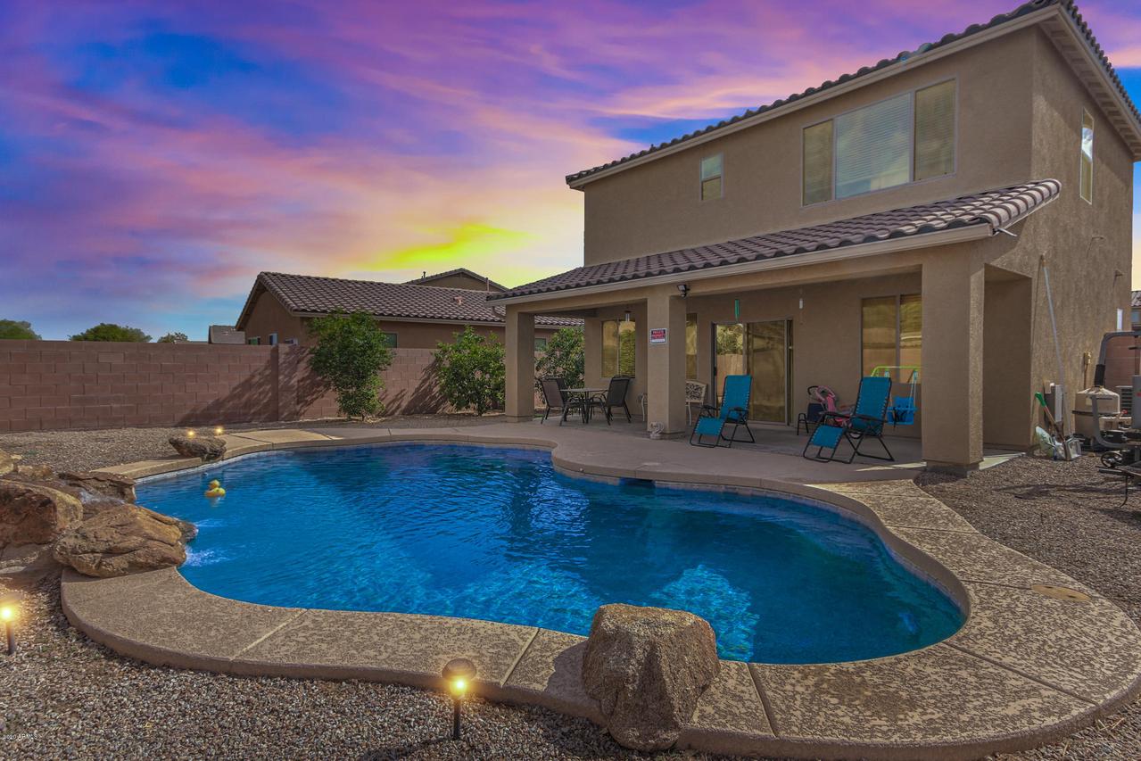 818 W Dana Dr., San Tan Valley, AZ 85143