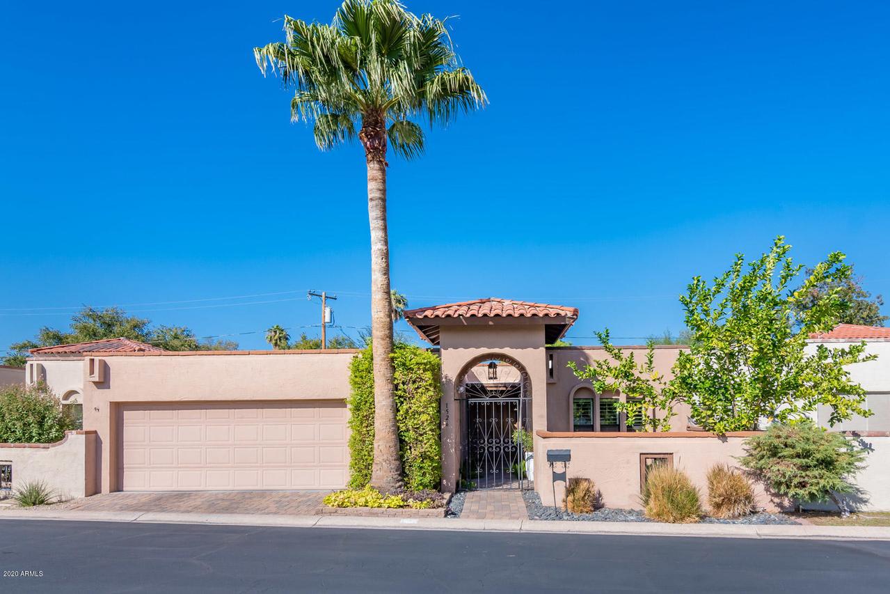 1526 E Solano Dr., Phoenix, AZ 85014