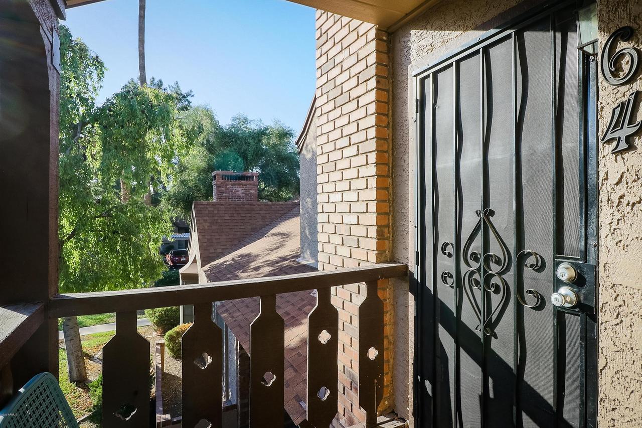 8111 W Wacker Rd. #64, Peoria, AZ 85381