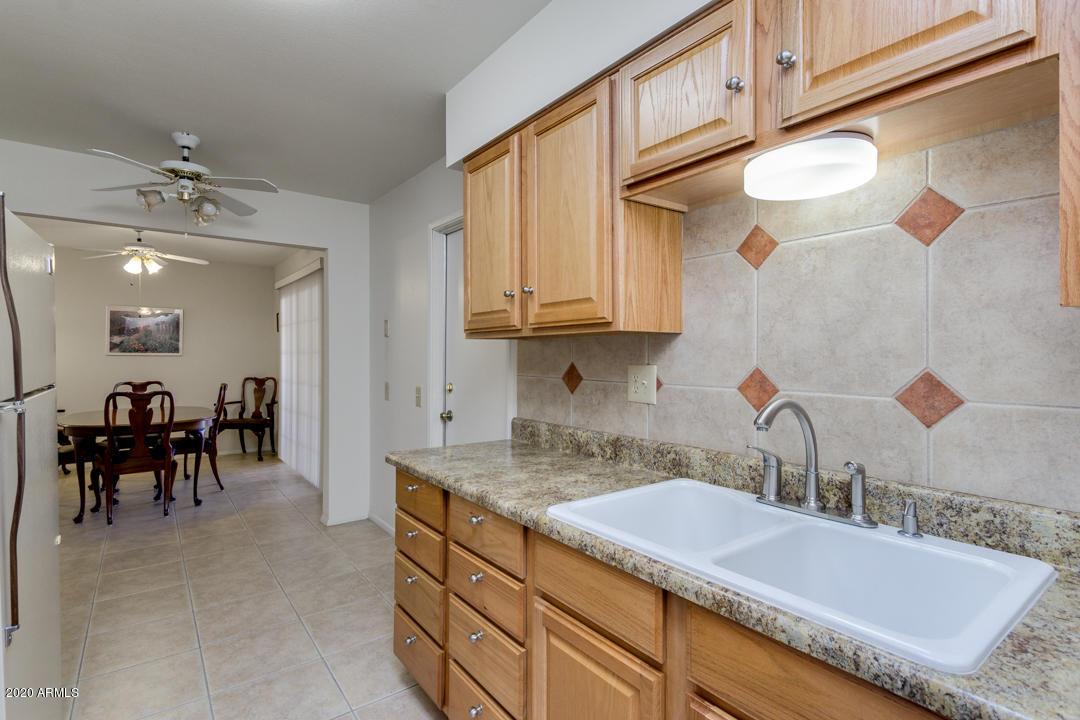 10561 W Palmeras Dr., Sun City, AZ 85373