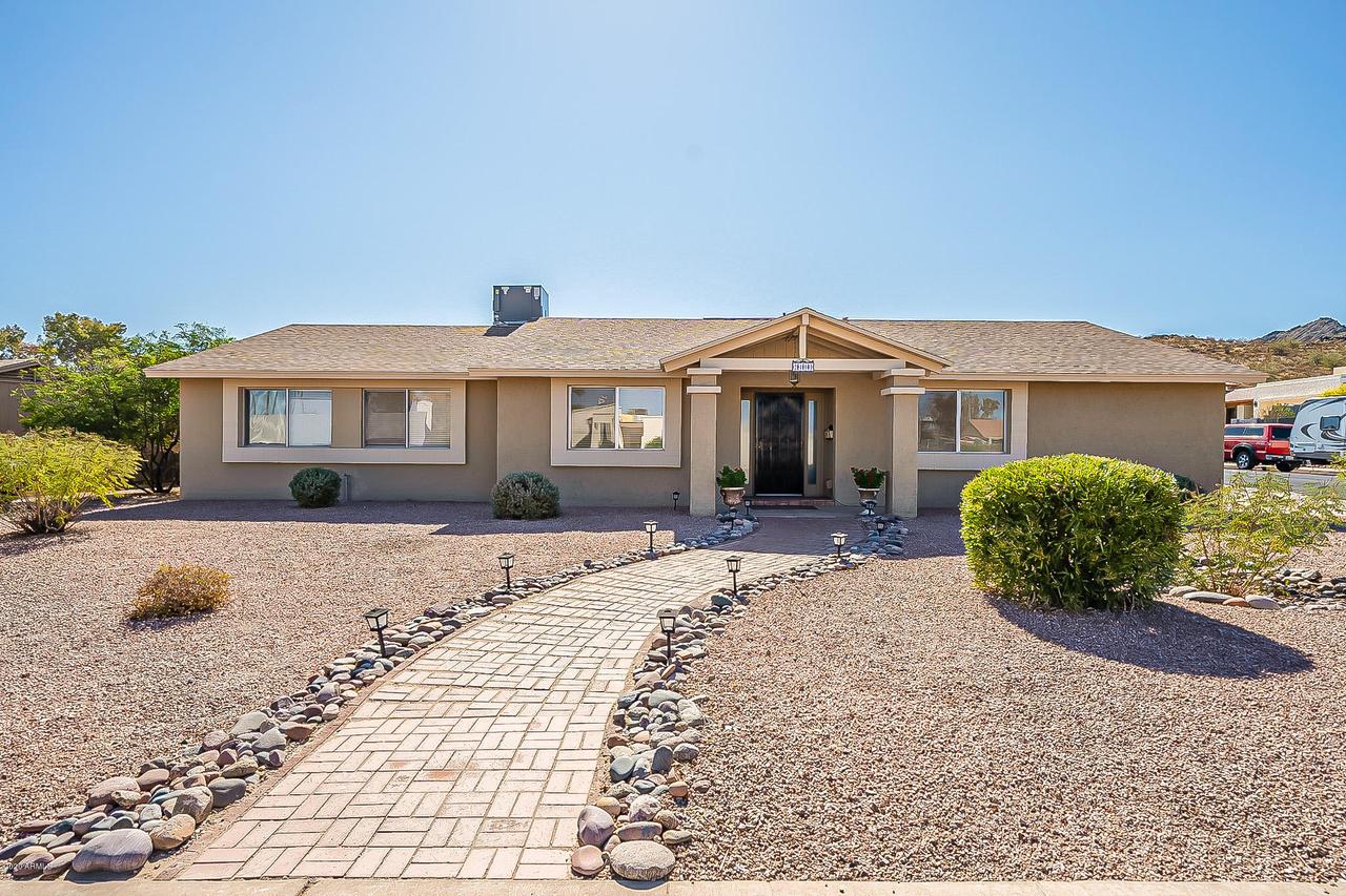 2401 E North Ln., Phoenix, AZ 85028