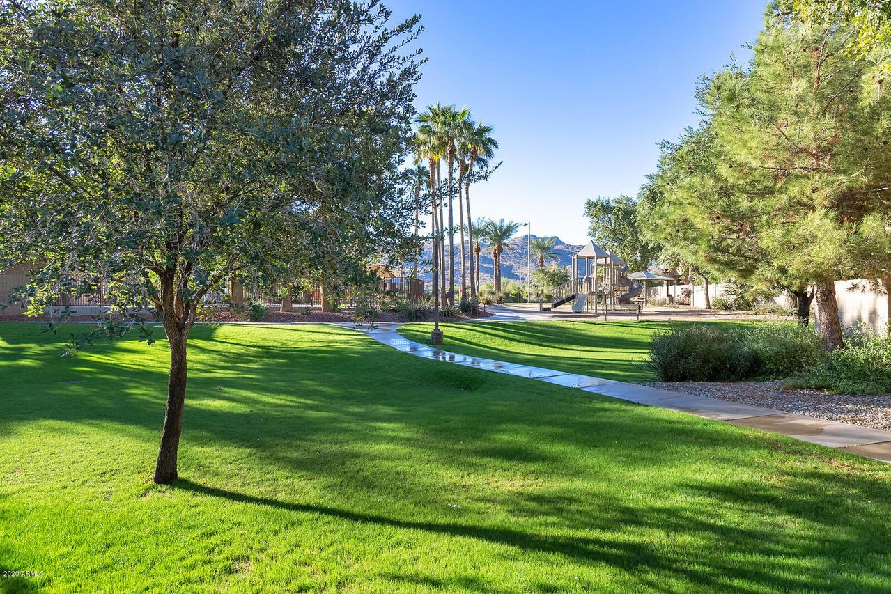 2909 E Dunbar Dr., Phoenix, AZ 85042