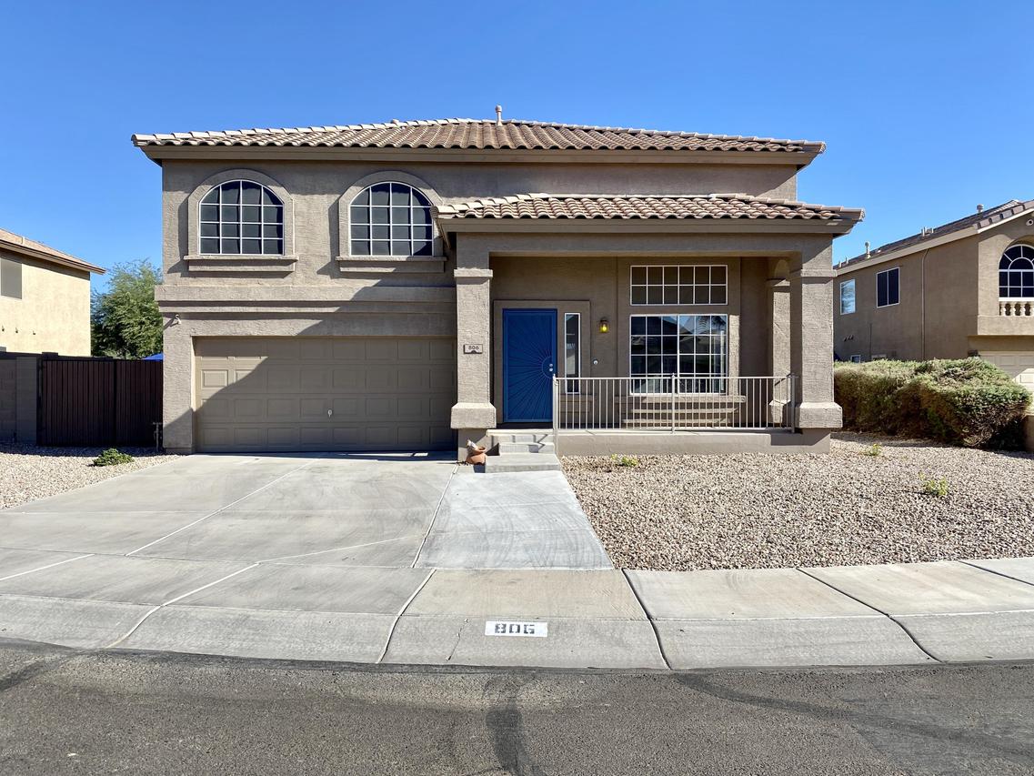806 E Rolls Cir., San Tan Valley, AZ 85143