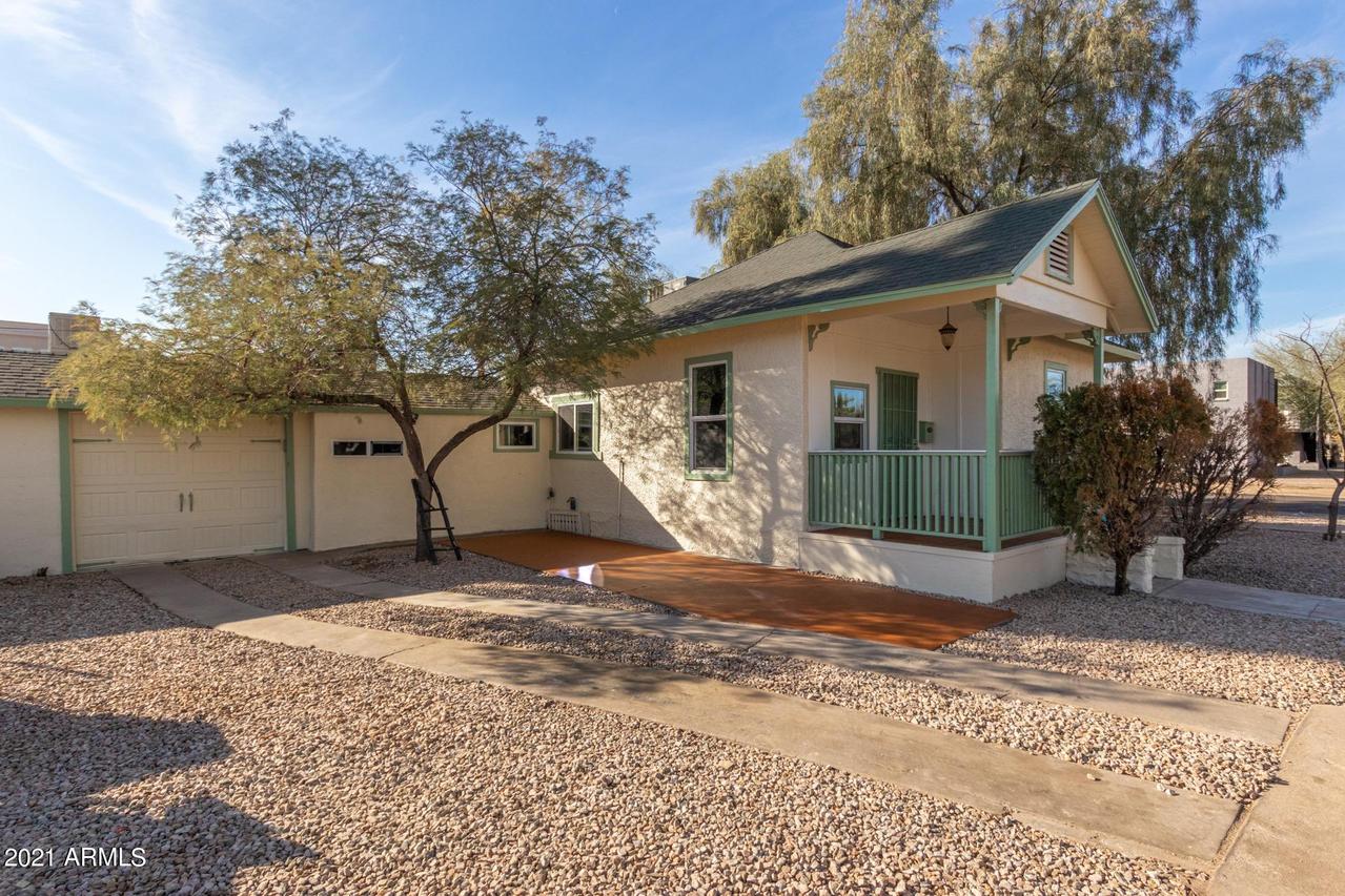 1111 W Woodland Ave., Phoenix, AZ 85007