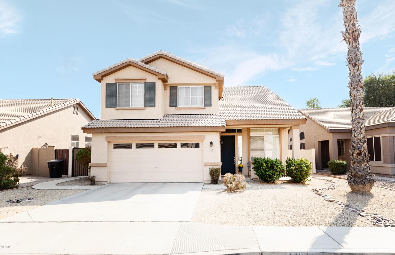 1401 W Armstrong Way, Chandler, AZ 85286