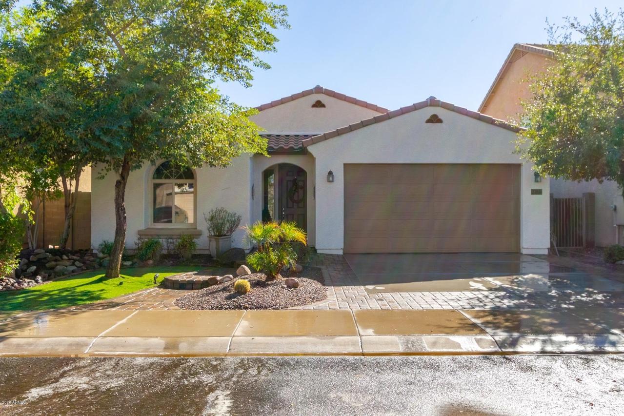 12031 W Via Del Sol Ct., Sun City, AZ 85373