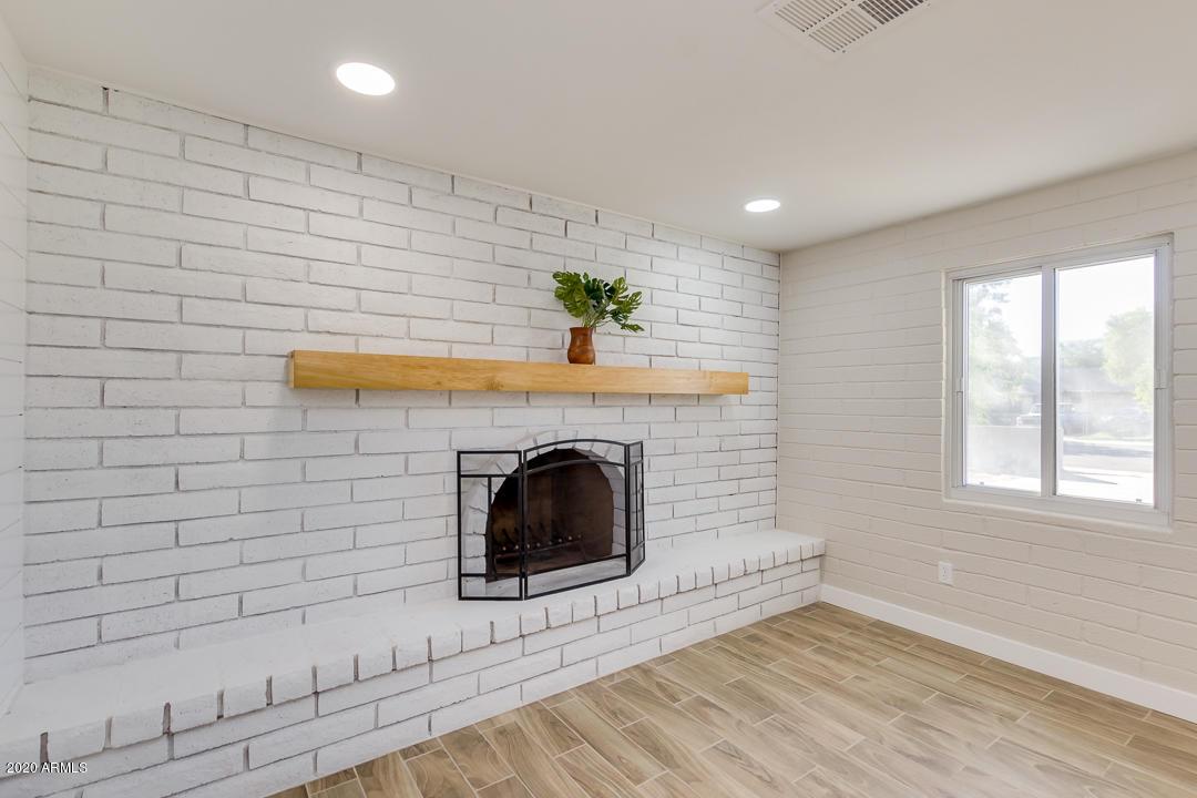 1243 N Harold St., Tempe, AZ 85288