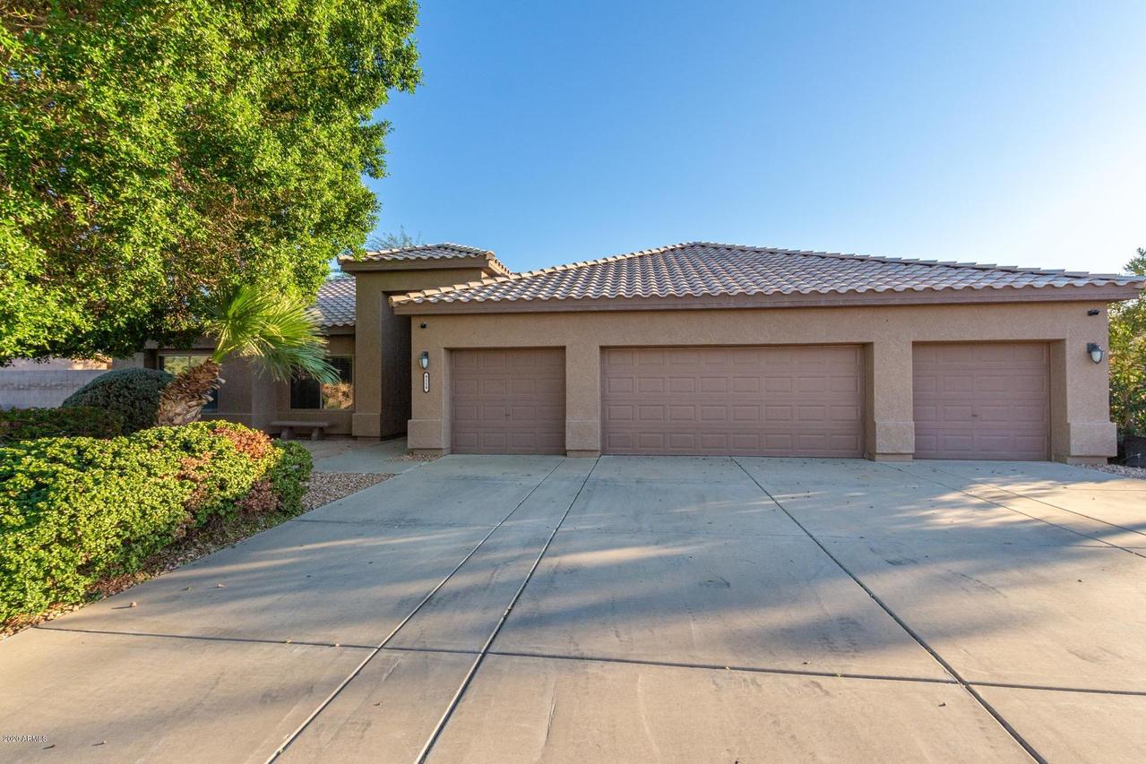9119 W Avenida Del Sol Ave., Peoria, AZ 85383