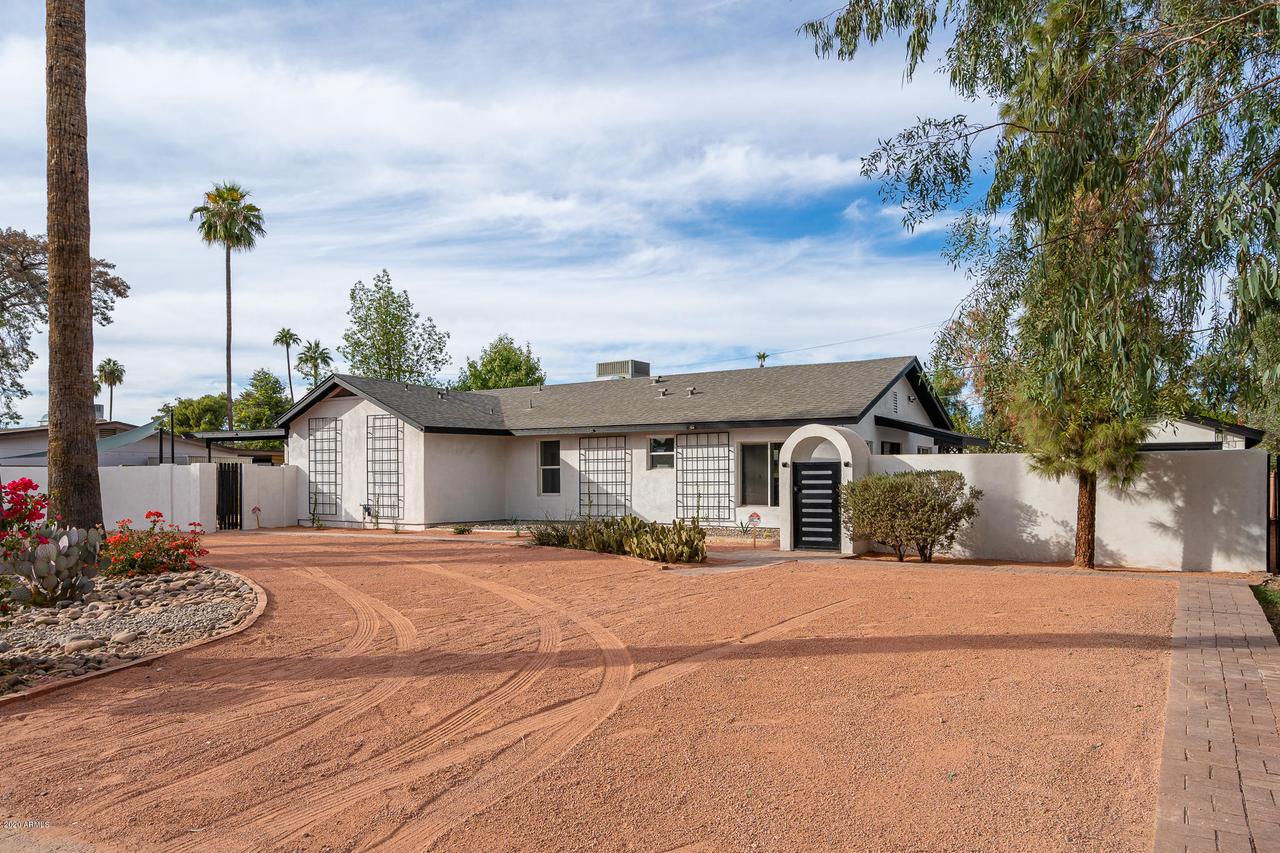 5736 W Loma Ln., Glendale, AZ 85302