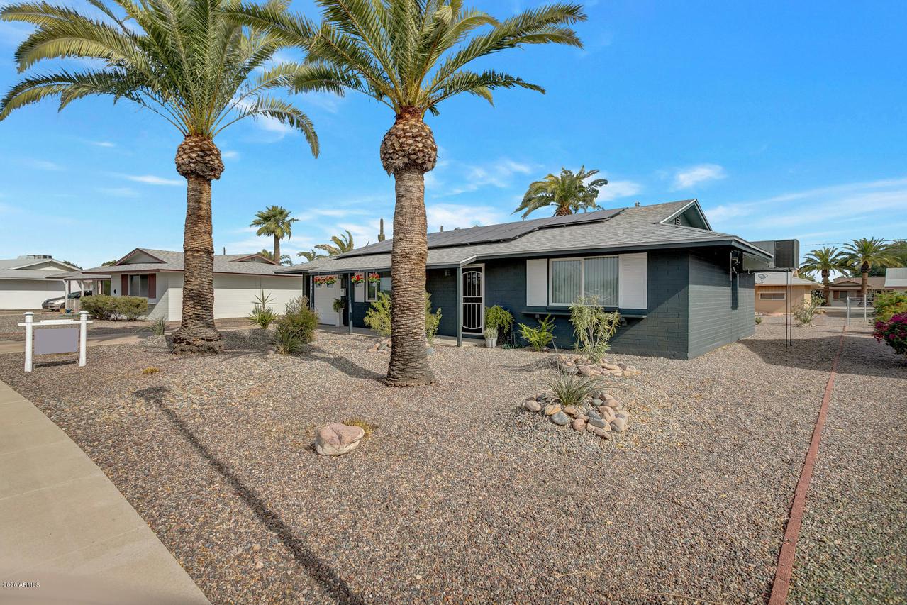 11041 N 110th Dr., Sun City, AZ 85351