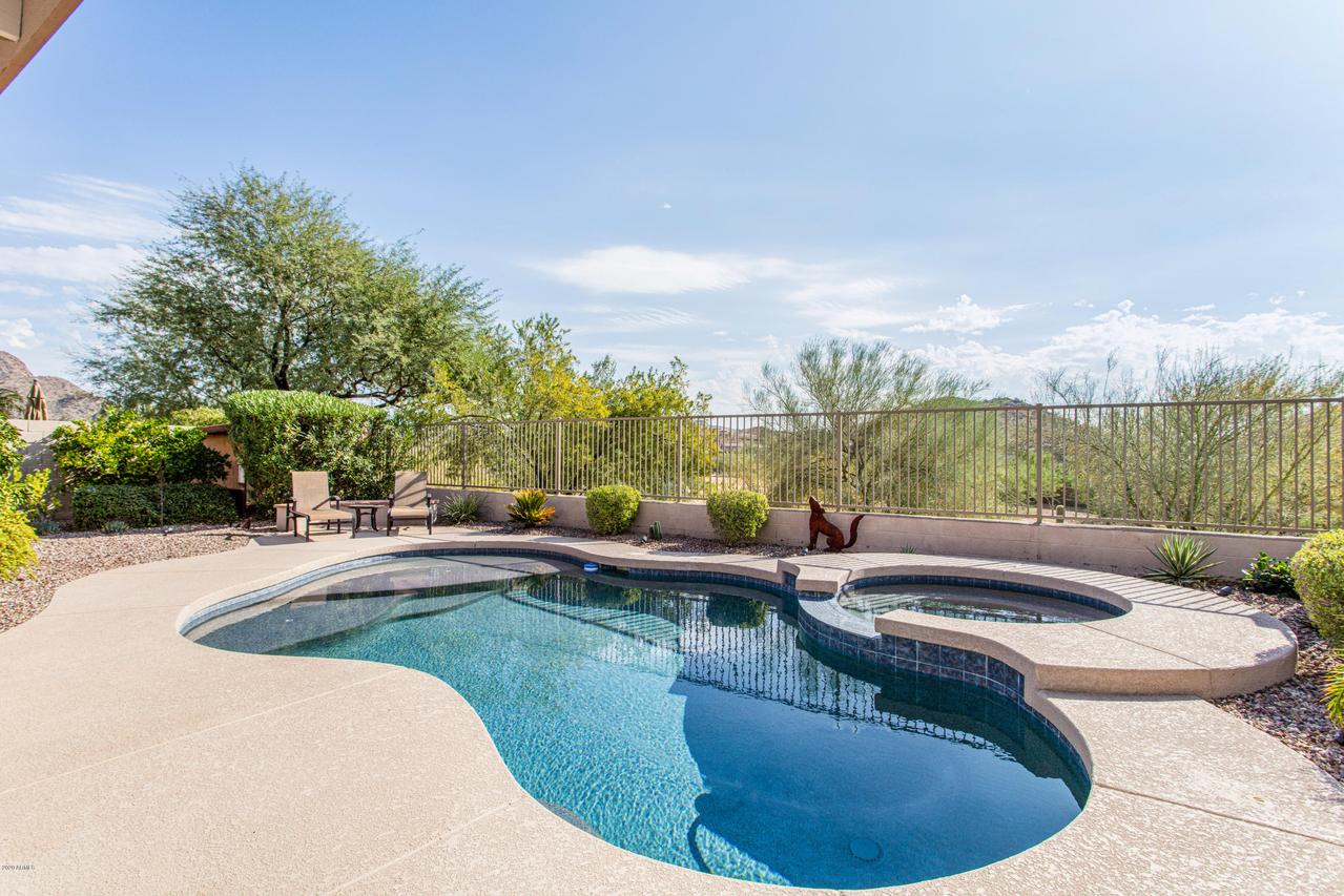 6419 W Straight Arrow Ln., Phoenix, AZ 85085