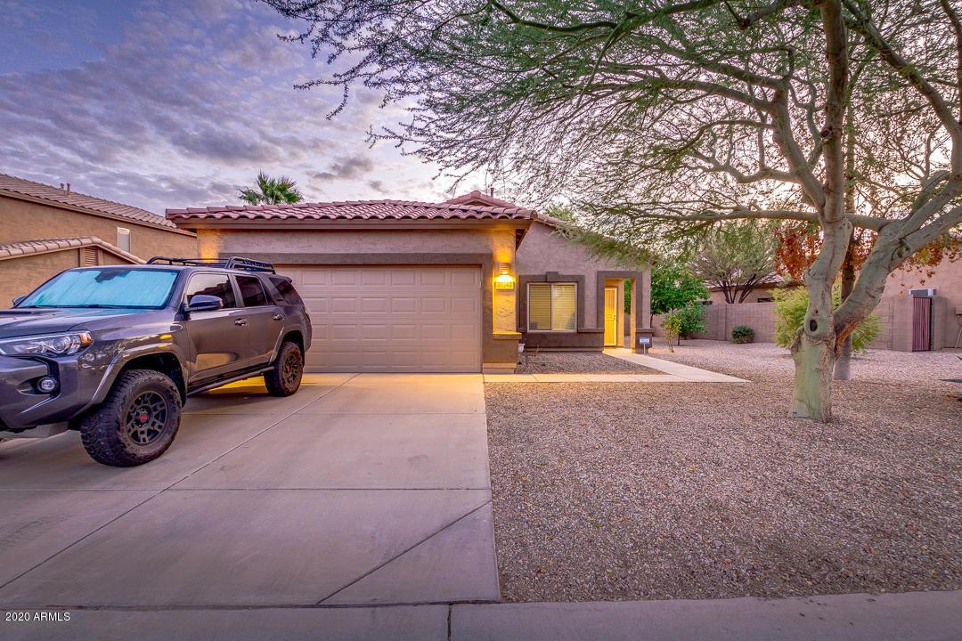 30242 N Royal Oak Way, San Tan Valley, AZ 85143