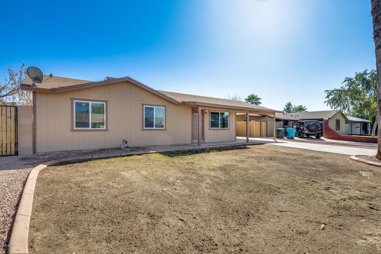 13823 N 37th Way, Phoenix, AZ 85032
