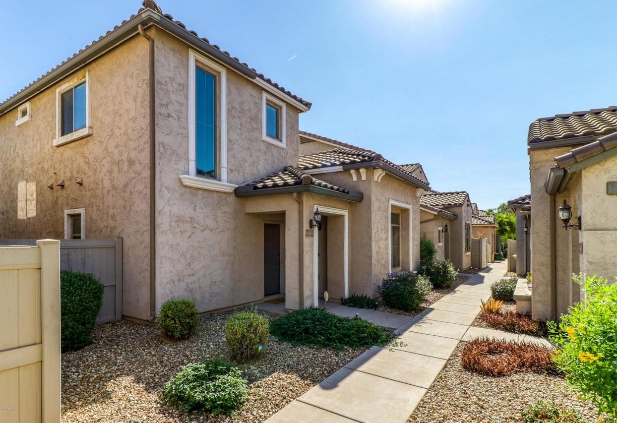 8353 W Lewis Ave., Phoenix, AZ 85037